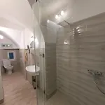 Apartment 3 Bridges App *