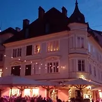 Apartment 3 Bridges App *