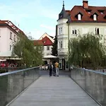 3 Bridges App
