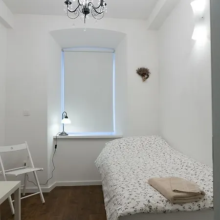 Apartment 3 Bridges App