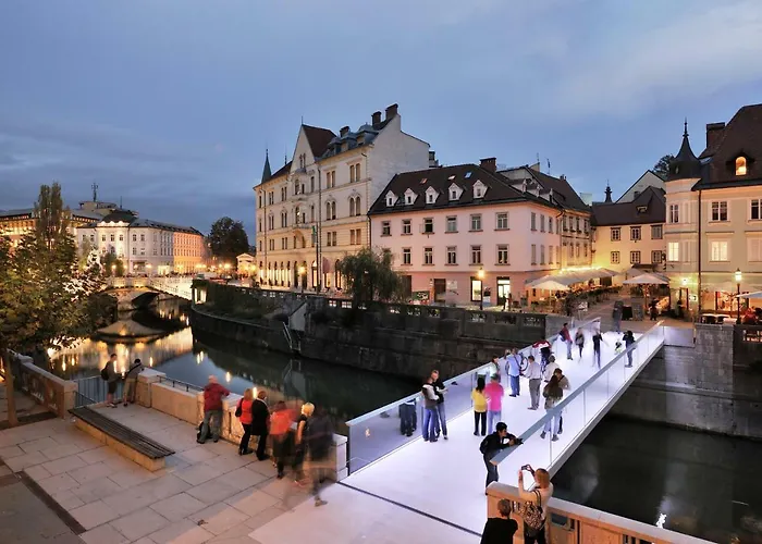 Διαμέρισμα 3 Bridges App